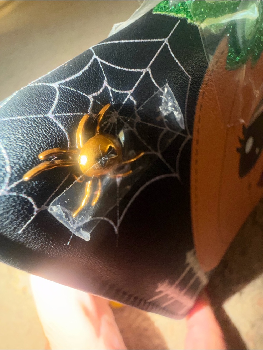 Betsey Johnson Crossbody Halloween Pumpkin Purse - Picture 6 of 8